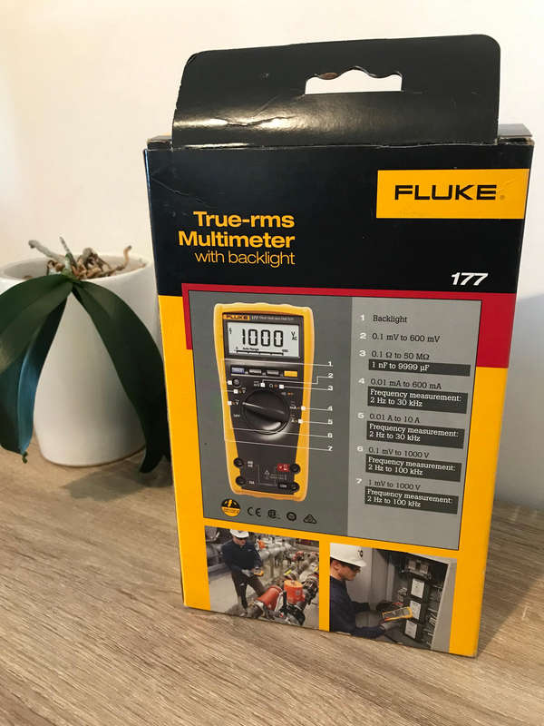 Fluke 177 True RMS Multimeter with Display Backlight (New from old stock)