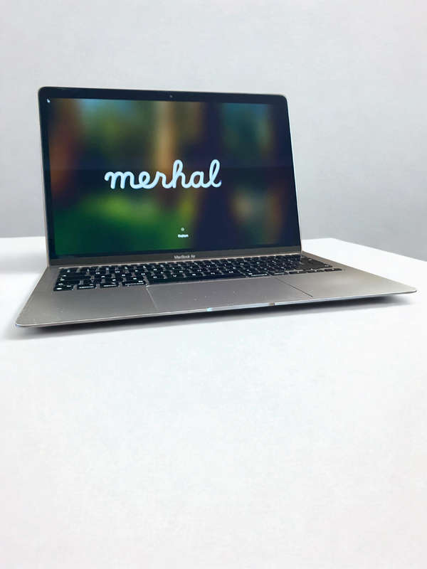 MacBook Air M1 (2022, 256GB) - Excellent Condition