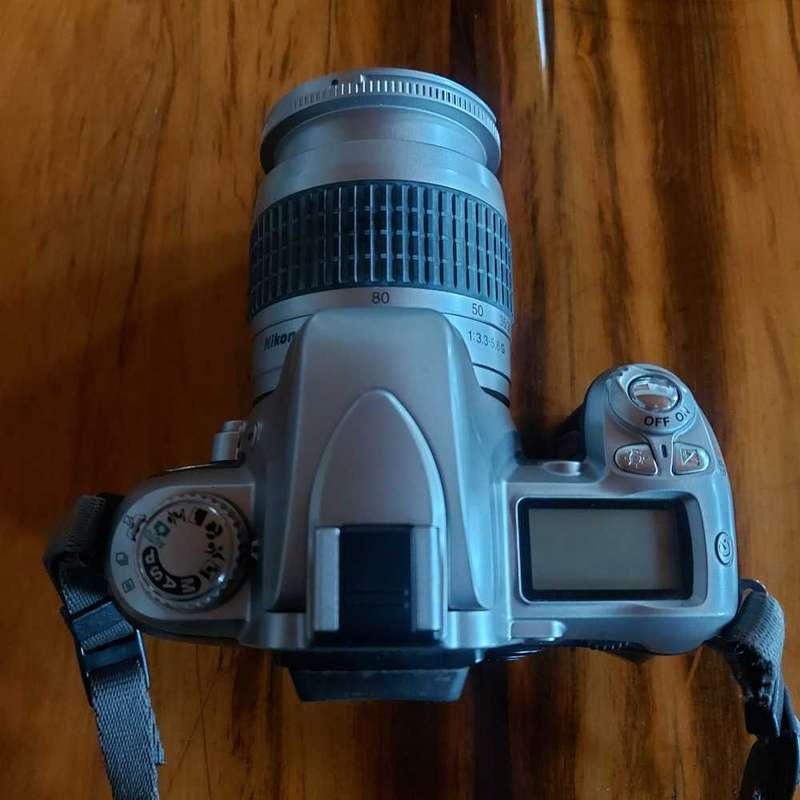 NIKON F75 Vintage FILM Camera Beautiful