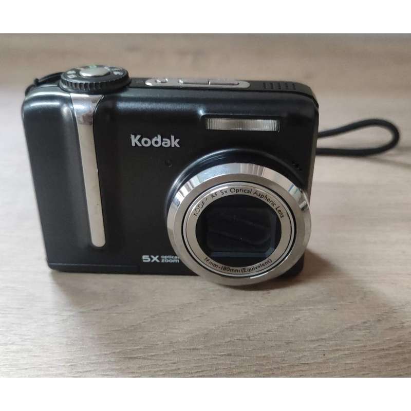 Kodak Easyshare Z885 8.1 MP Digital Camera with 5x Optical Zoom