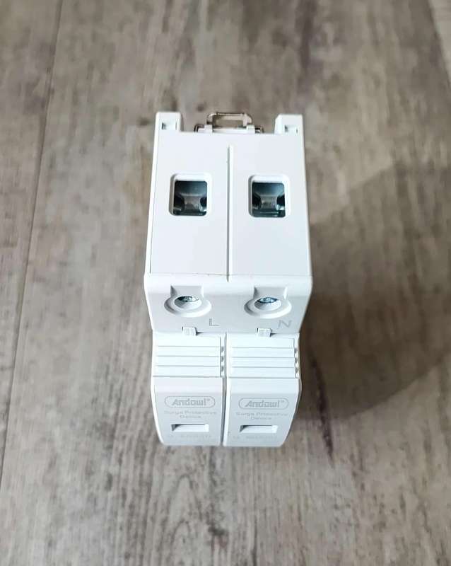 SPD surge protector 40KA 2 POLE [ Model : Q-KG520 ] DIN Rail 1.8KV Surge Protector