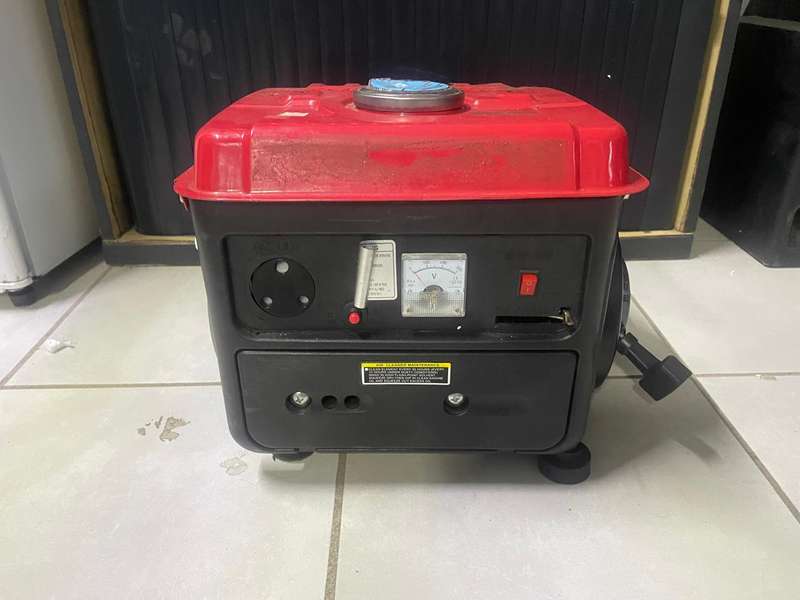 950W Petrol Generator
