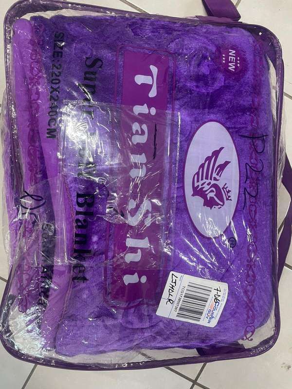  Queen Size 2-Ply Blanket  Ultra Soft | Brand New | Packaging Damaged | Liquidation Deal