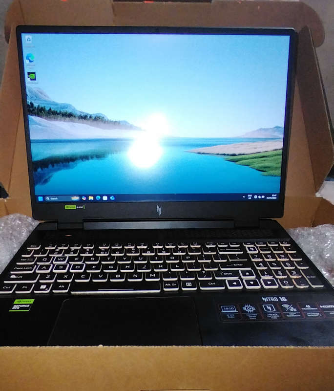 Acer Nitro V16 An16-51