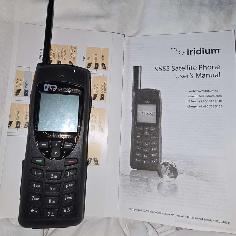 Iridium 9555 Satellite Phone
