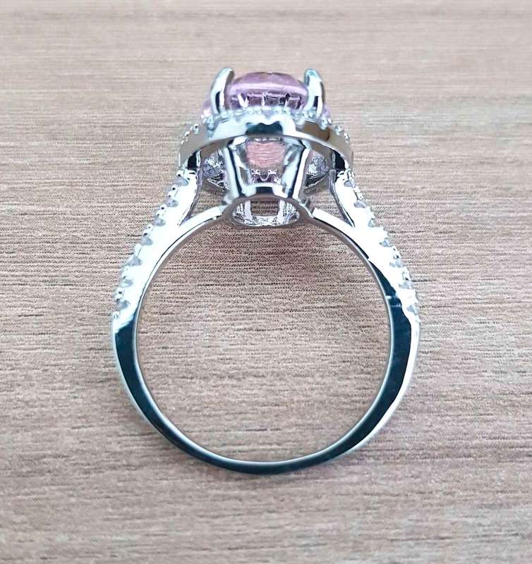 Vintage Oval Pink Crystal Silver Ring