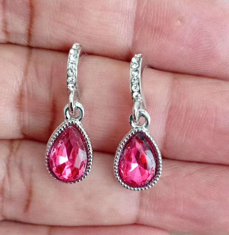 Crystal Flame Pink Water Tear pendant necklace  and earrings fashion jewelry set