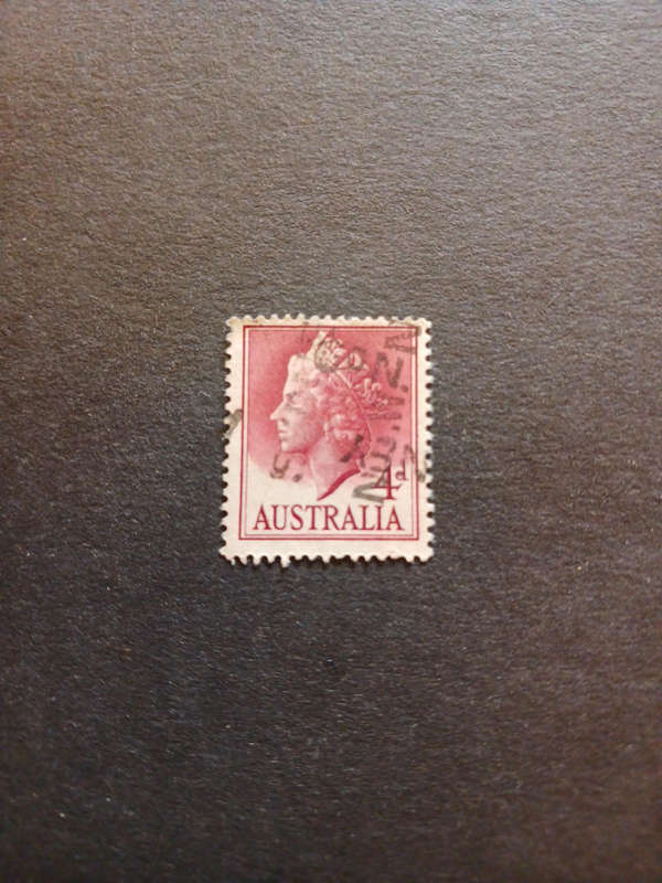 AUSTRALIA 1957 QUEEN ELIZABETH II  NEW EDITION