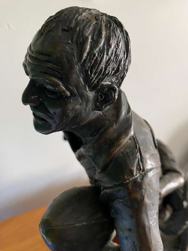 Harry Johnson - 1995 RWC Bronze Sculpture of Francois Pienaar
