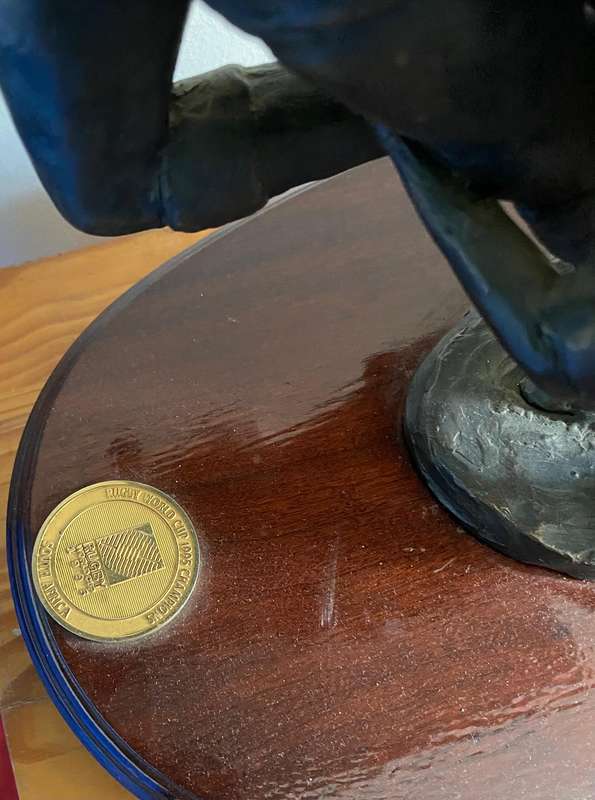 Harry Johnson - 1995 RWC Bronze Sculpture of Francois Pienaar
