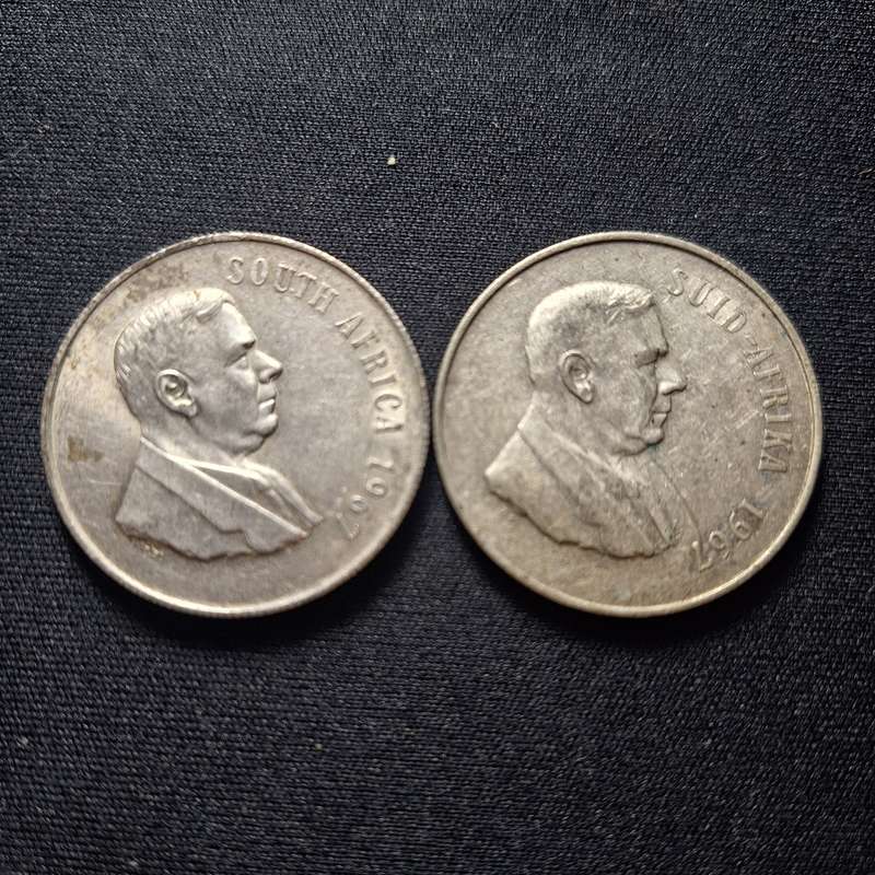 2 x 1967 South Africa R1 Silver Coin