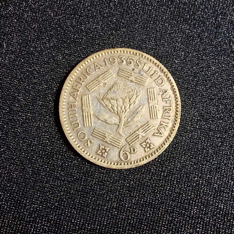 1935 6D Sixpence Silver South Africa Coin