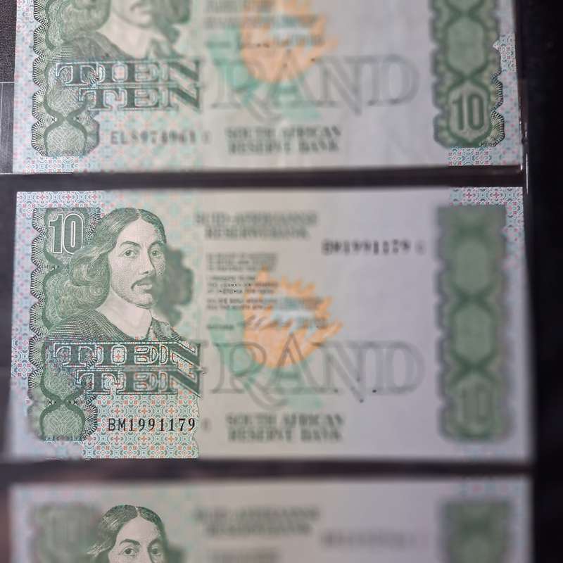3 x South Africa R10 Notes