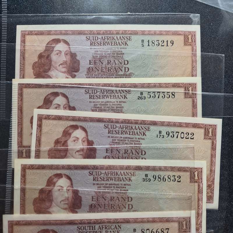 13 x One Rand SA TW de Jongh Bank Notes (B Series)