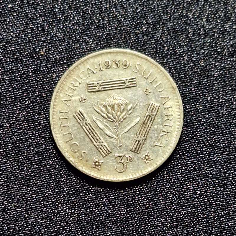 1939 3D Sixpence Silver South Africa Coin
