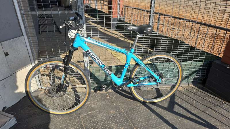 Terminator 26 inch full carbon fibre bicycle