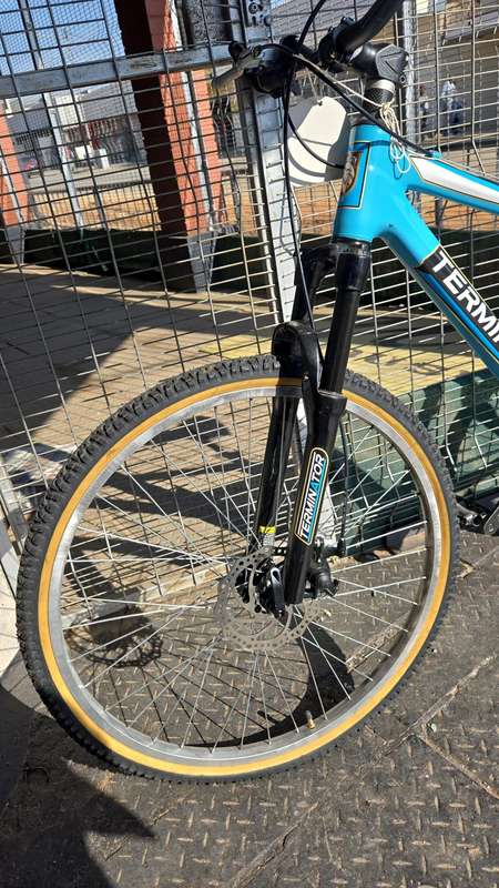 Terminator 26 inch full carbon fibre bicycle