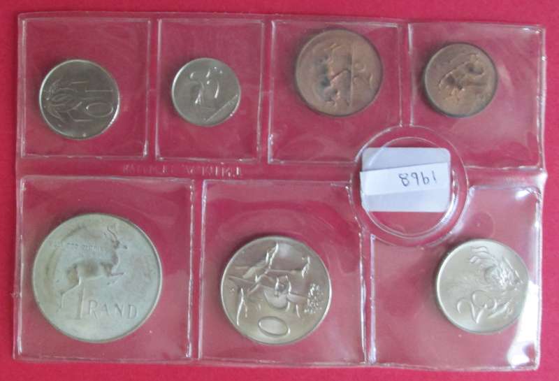 1968 UNCIRCULATED MINT PACK - ONE CENT TO SILVER RAND (AFRIKAANS)