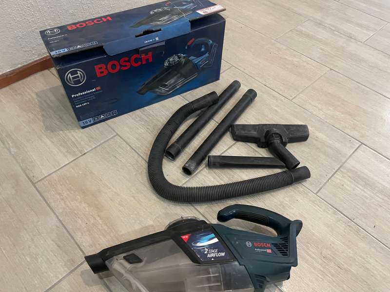Bosch Professional 18v Vacuum Cleaner