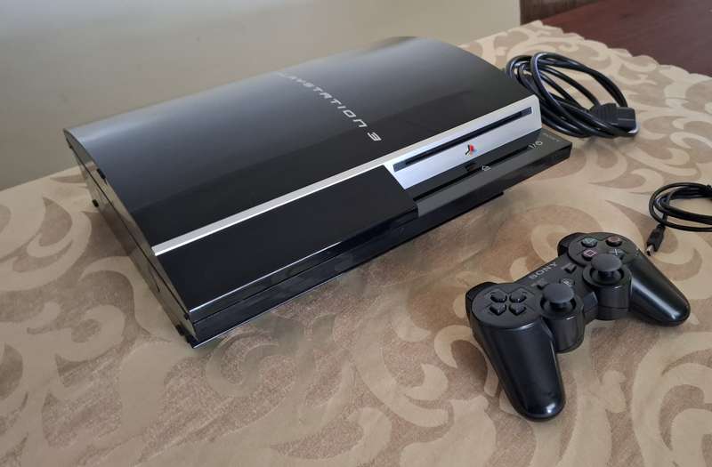 PlayStation 3 500GB Console - CFW Modded + 19 games installed + 1 Genuine PlayStation 3 Controller