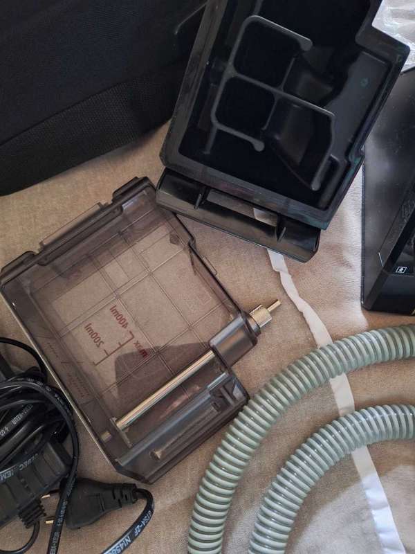 Prisma Soft + Hunidifier sleep apnea machine