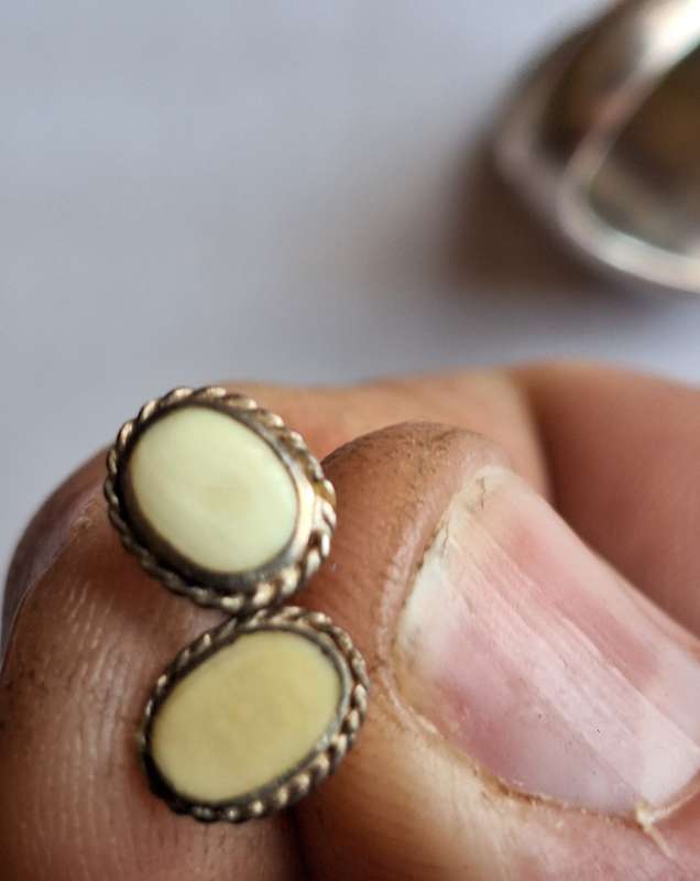 Beautiful Antique Silver Ring and earing set