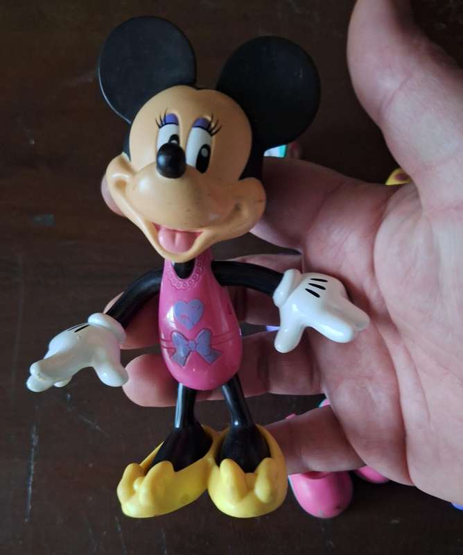 Mini mouse dress up doll