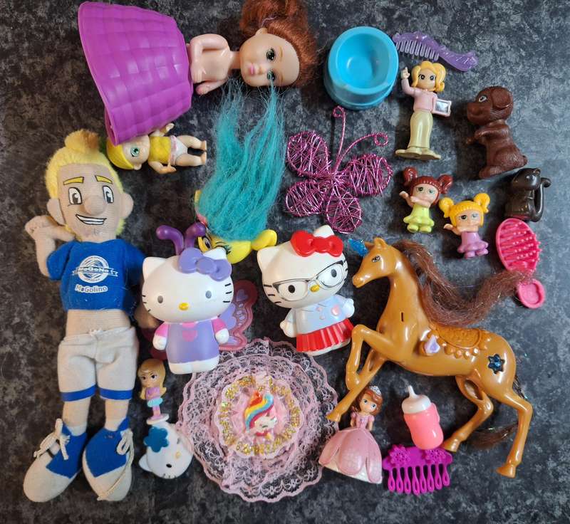 Random toy lot