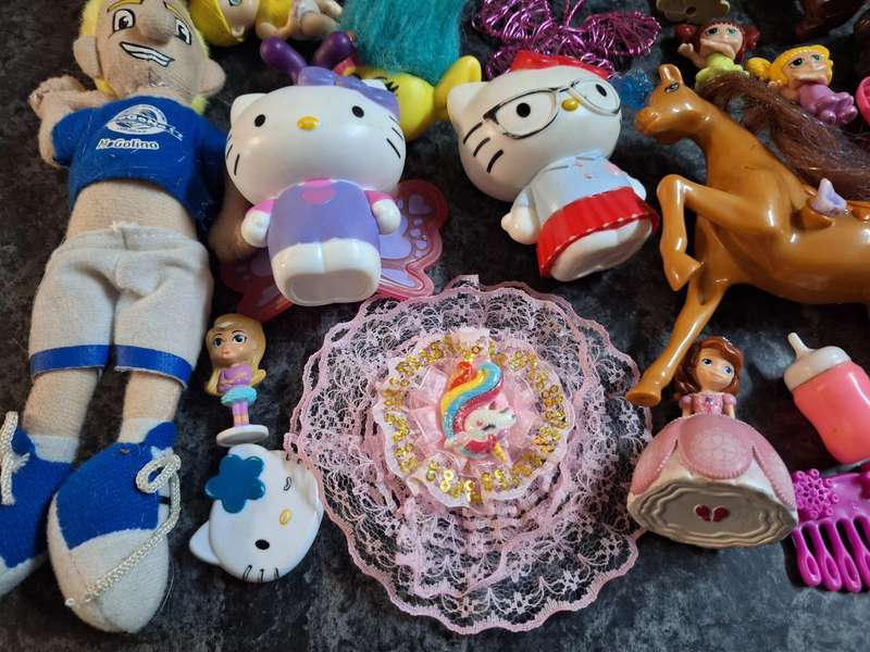 Random toy lot