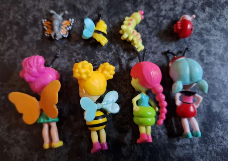 Small cute little figures with there pets