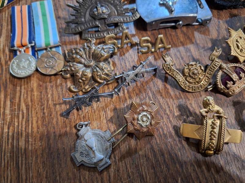 Large Mixed lot of Militaria items
