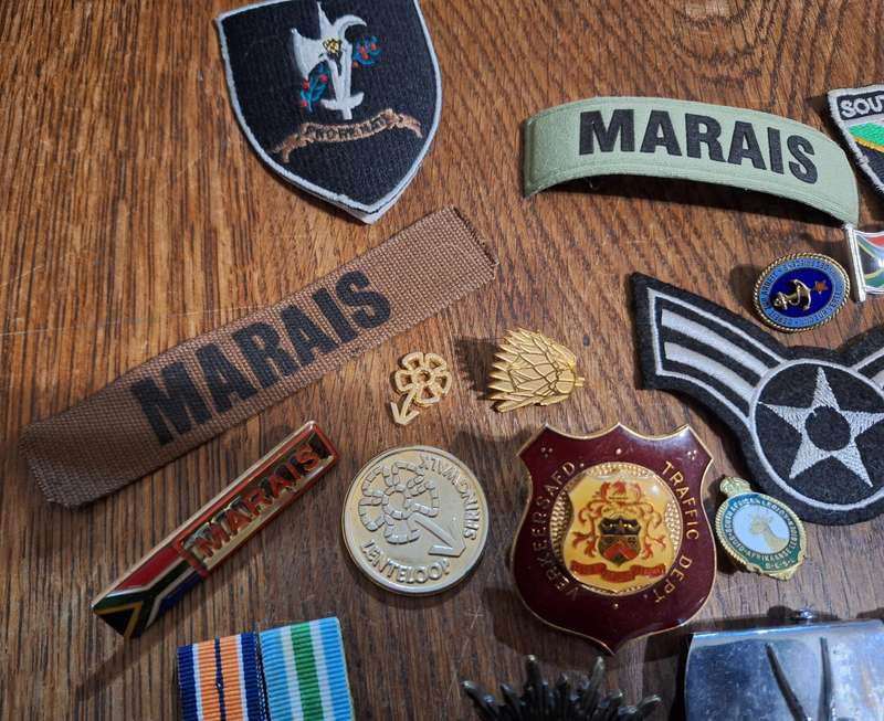 Large Mixed lot of Militaria items