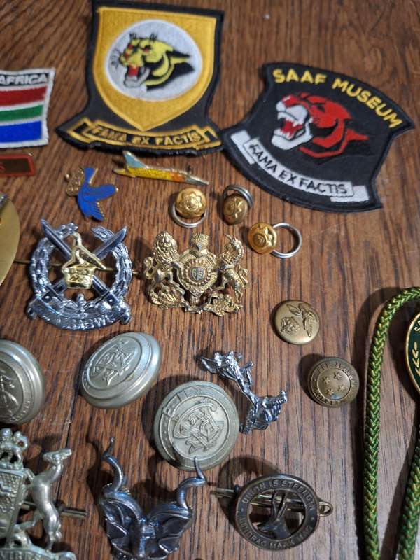Large Mixed lot of Militaria items