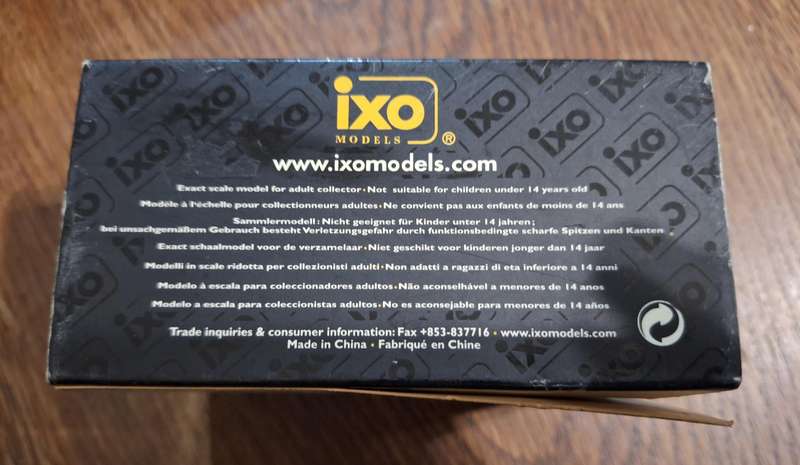 Yamaha Xjr1300 model in Box