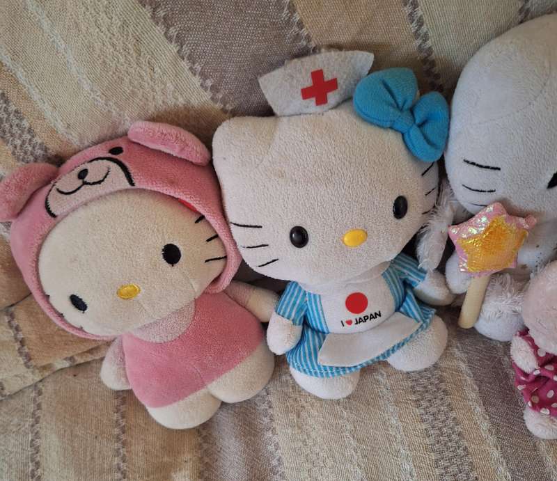 Hello Kitty Soft toy lot