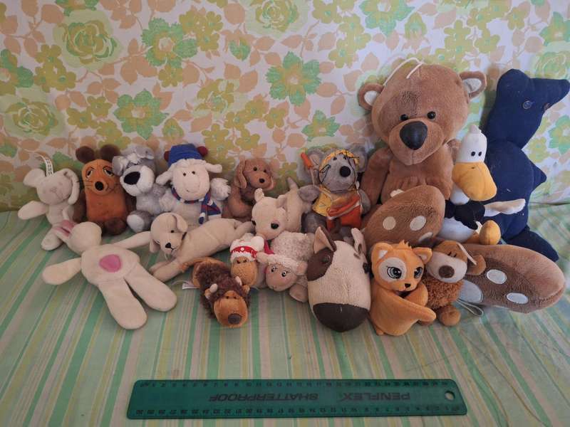 Soft toy lot number 7