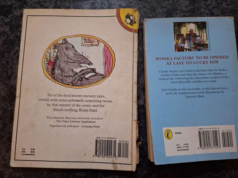 2x Roald Dahl books