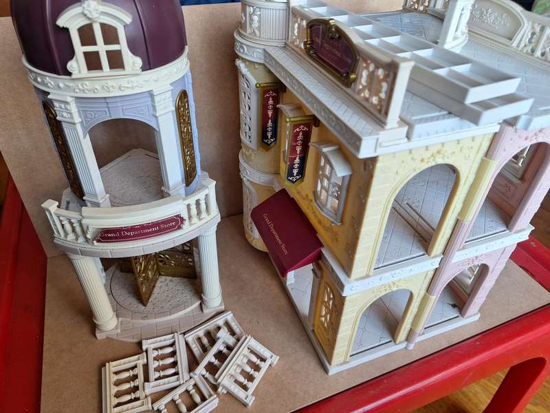 Sylvanian Families Grand Department Store Complete