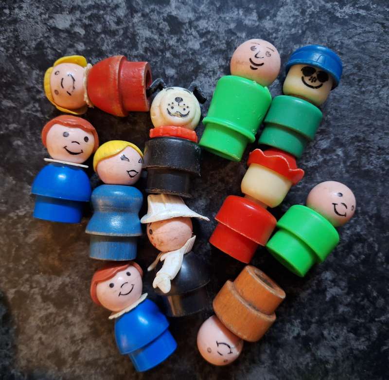 Mixed Lot of Vintage Fisher Price People
