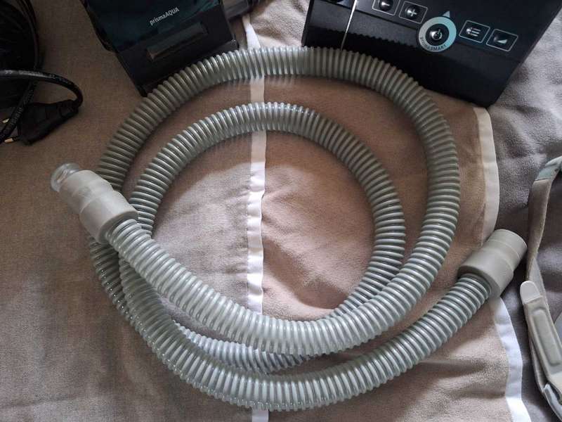 Prisma Soft + Hunidifier sleep apnea machine