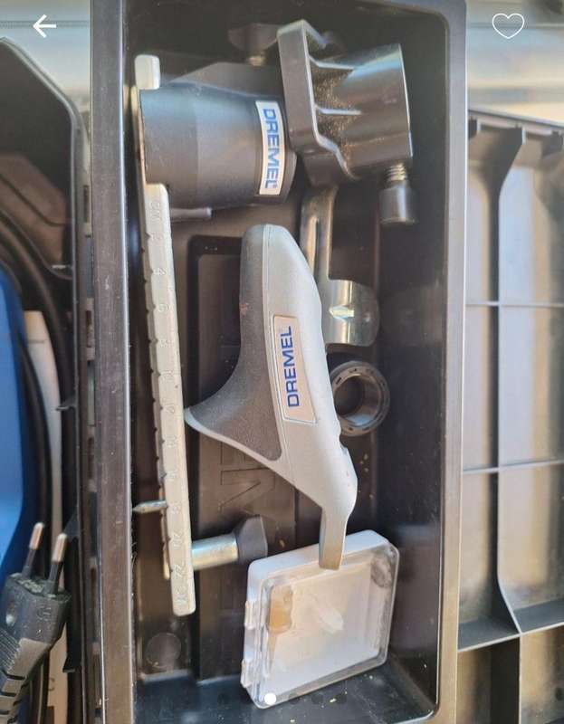Dremel 4000 with extras