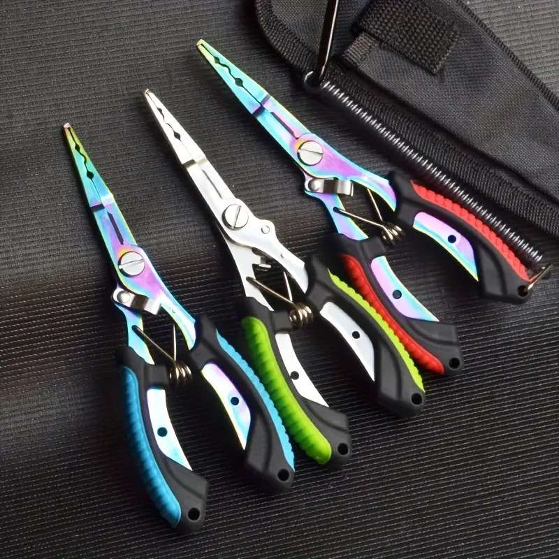 Multi functional fishing pliers/multitool (green)