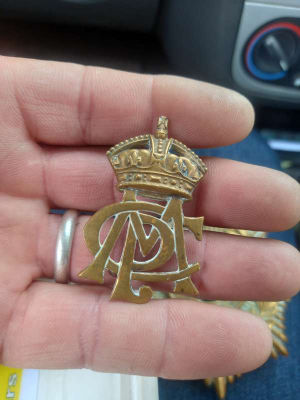 War badges