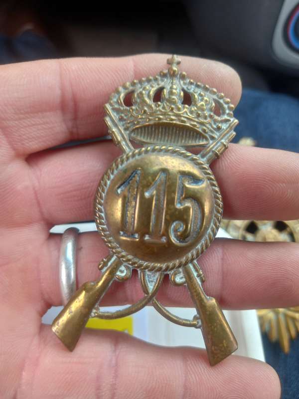 War badges
