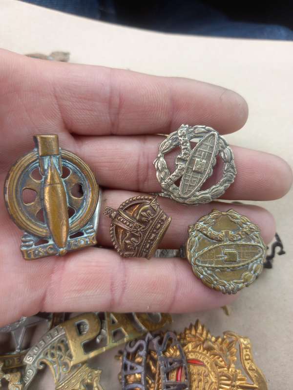 War badges