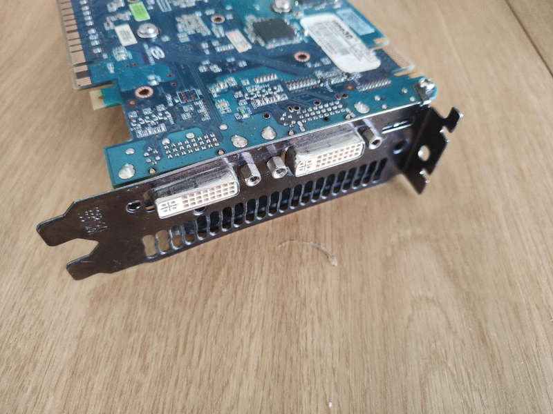 Inno3D Nvidia GTX550Ti 2GB GDDR5 Graphics Card**6Pin power needed**