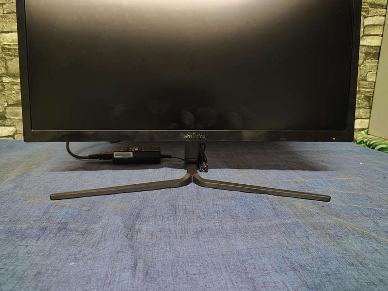 ViewSonic VX2458 Gaming Monitor**144Hz**Curved Screen**1ms Response**built in Speakers