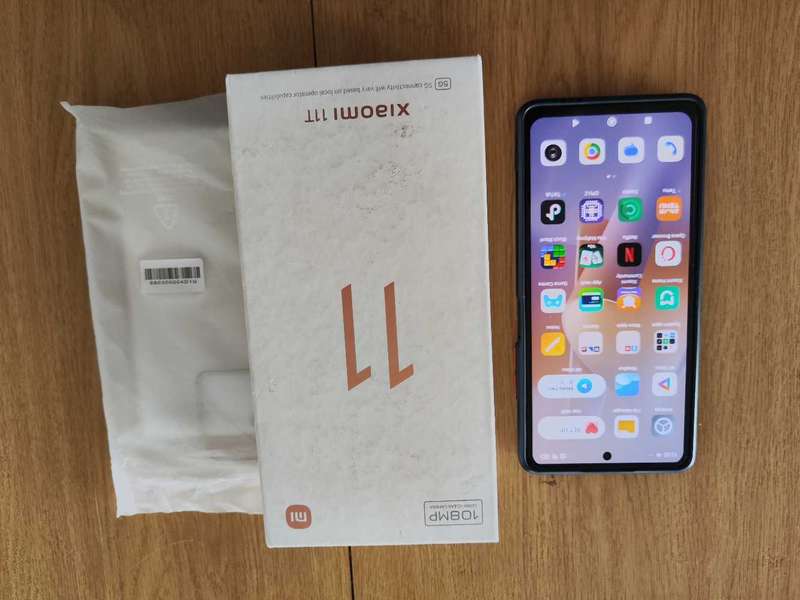 Xiaomi 11T ( MI 11T)**8GB +4GB Ram**128GB UFS3.1 Storage**Dimensity 1300 5G