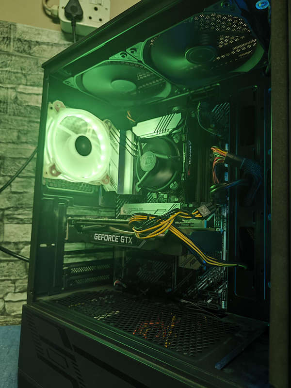 Intel Core i5 11400F Gaming PC**16GB Ram**GTX1660 Ti**M.2 SSD