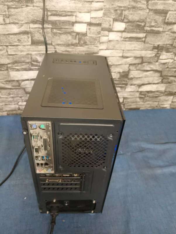 Intel Core i7 6700K Gaming PC**Zotac AMP GTX1070 8GB Graphics**16GB Ram*MSI SSD**